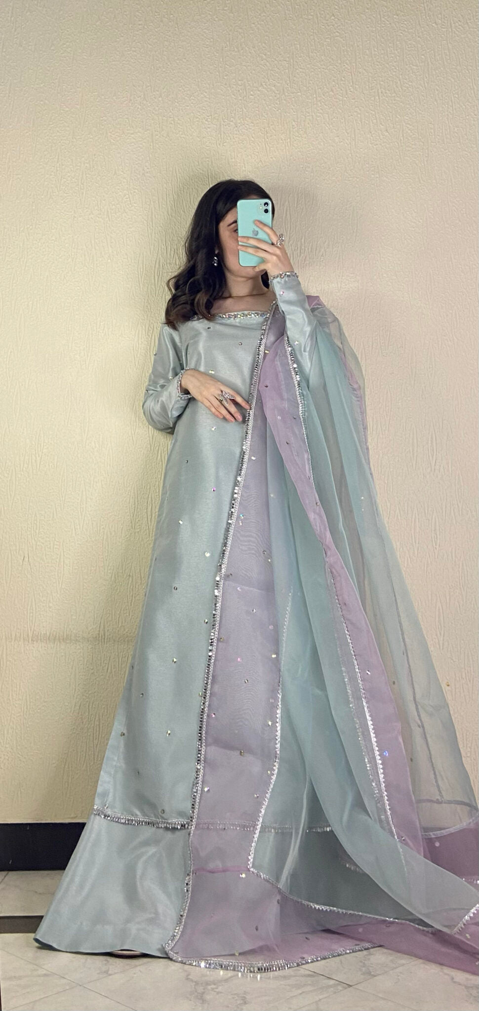 OMBRE GRAY